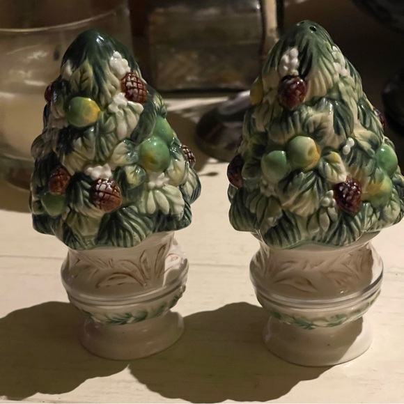 Vintage Fitz and Floyd Salt Pepper Shakers Winter Garden Topiary Holiday Decor - Picture 7 of 9